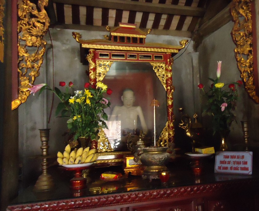 Huyền bí xá lợi phật của các vị chân tu nước Việt - Kỳ 5: Bí ẩn xá lợi toàn thân ở chùa Đậu ảnh 1