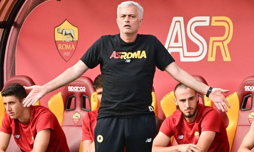 Mourinho sẽ có những thách thức không nhỏ tại AS Roma.