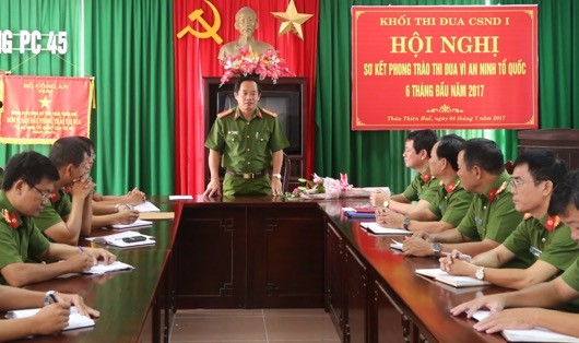 Đại tá Đặng Ngọc Sơn, Phó giám đốc Công an tỉnh Thừa Thiên Huế họp Ban chuyên án