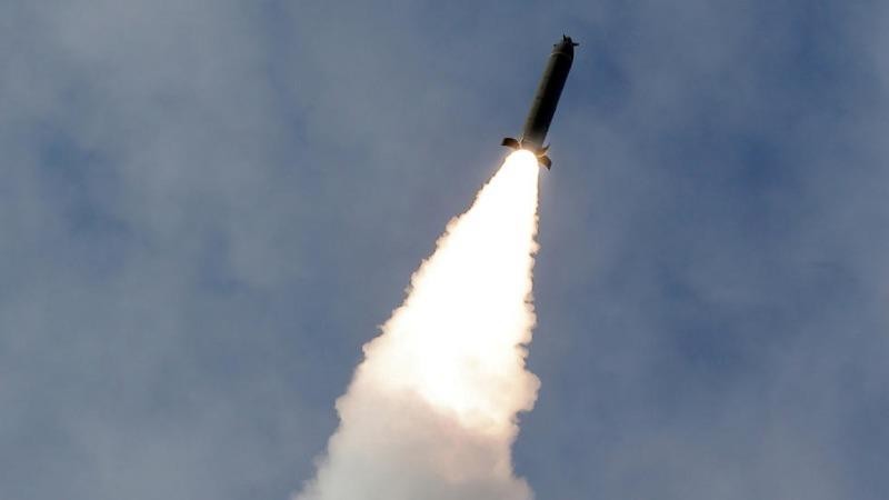 Triều Tiên bắn 3 vật thể bay không xác định ra biển, nghi là tên lửa