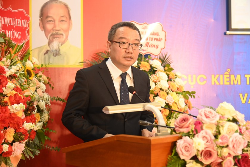 Cục trưởng Hồ Quang Huy phát biểu tại Lễ kỷ niệm 20 năm Ngày thành lập Cục Kiểm tra VBQPPL.