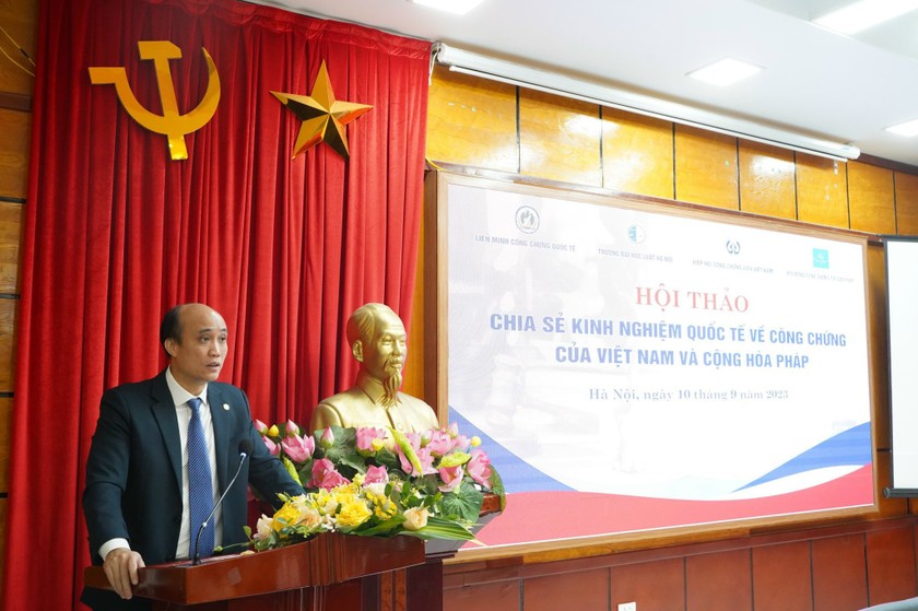 PGS.TS Tô Văn Hoà - Phó Hiệu trưởng phát biểu chào mừng Hội thảo.