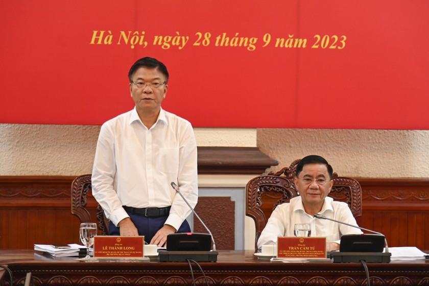 Bộ trưởng Lê Thành Long phát biểu tại buổi làm việc. ảnh 3