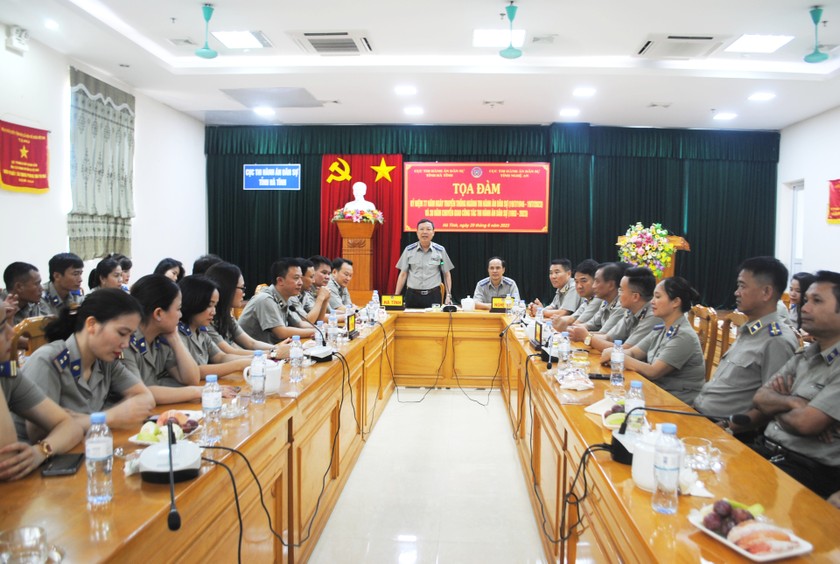 Tọa đàm, chia sẻ kinh nghiệm nâng cao hiệu quả thi hành án dân sự giữa 2 tỉnh Hà Tĩnh và Nghệ An ảnh 1