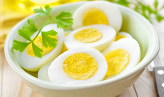 Bạn có biết những sai lầm khi luộc trứng mình thường mắc phải?