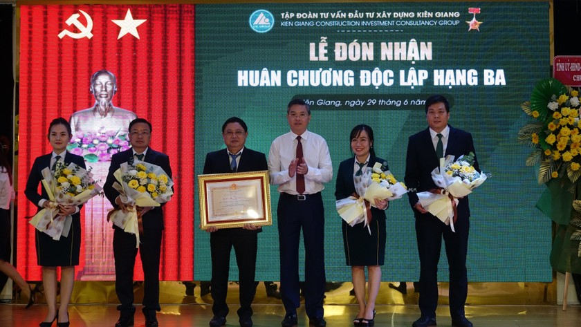 CIC Group nhận Huân chương độc lập Hạng Ba  ảnh 2