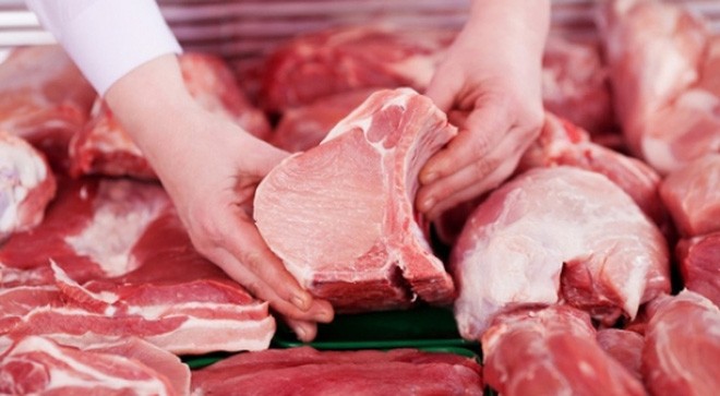 6 tháng qua, do nguồn cung dồi dào bởi Trung Quốc giảm mua, giá lợn hơi tại nhiều địa phương đã giảm mạnh