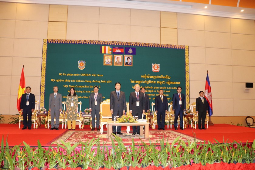 Bế mạc Hội nghị tư pháp các tỉnh có chung đường biên giới Việt Nam-Campuchia lần thứ 2