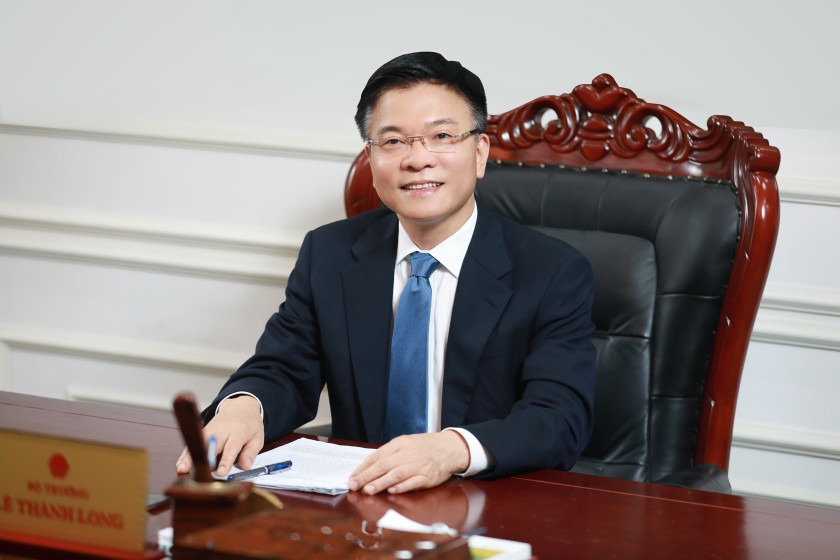 Bộ trưởng Lê Thành Long.