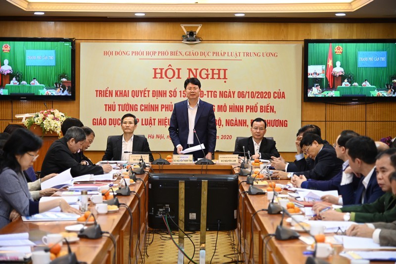 Thứ trưởng Bộ Tư pháp Nguyễn Thanh Tịnh tại Hội nghị trực tuyến triển khai Quyết định 1521/QĐ-TTg ngày 6/10/2020 của Thủ tướng Chính phủ do Hội đồng phối hợp PBGDPL Trung ương tổ chức.