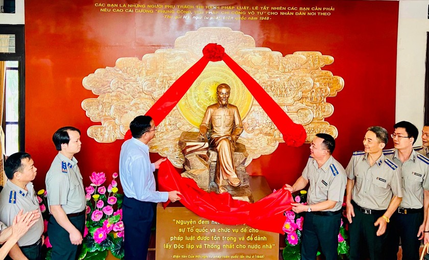 Phó Tổng cục trưởng Tổng cục THADS Nguyễn Văn Lực dự ra mắt không gian truyền thống học tập và làm theo tư tưởng đạo đức, phong cách Hồ Chí Minh của Cục THADS Thái Nguyên