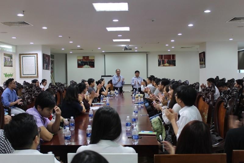 Lớp đào tạo chung nguồn thẩm phán, kiểm sát viên, luật sư khóa 3 tại TP. Hồ Chí Minh đi kiến tập tại Văn phòng luật sư Lê Nguyễn tại Quận 1, thành phố Hồ Chí Minh