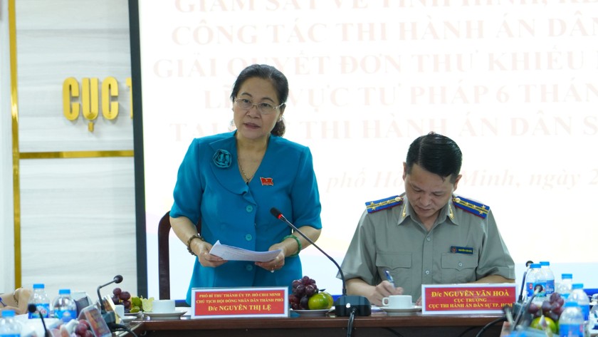 Đồng chí Nguyễn Thị Lệ, Phó Bí thư thành ủy, Chủ tịch Hội đồng nhân dân Thành phố 