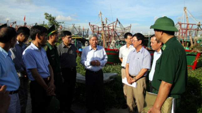 Lãnh đạo TP kiểm tra công tác phòng chống bão tại Cảng cá Mắt Rồng, xã Lập Lễ, huyện Thủy Nguyên, TP Hải Phòng
