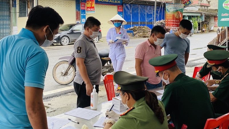 Từ 12h ngày 25/3, người dân từ tỉnh Hải Dương đến Hải Phòng chỉ thực hiện khai báo y tế và tự theo dõi sức khỏe, không phải cách ly y tế tập trung.