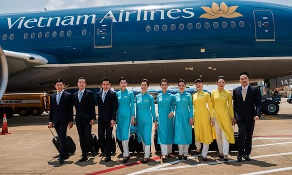 Cận cảnh đồng phục mới của Vietnam Airlines
