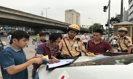 CSGT Hà Nội xử phạt hơn 3.500 trường hợp vi phạm giao thông trong dịp nghỉ lễ