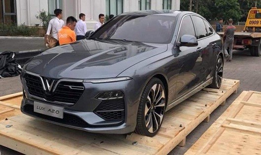 Rò rỉ hình ảnh đầu tiên về Sedan VinFast Lux A2.0 tại Việt Nam