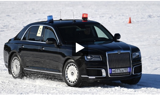 Chiêm ngưỡng 'siêu xe' của Tổng thống Putin chạy đua trên tuyết