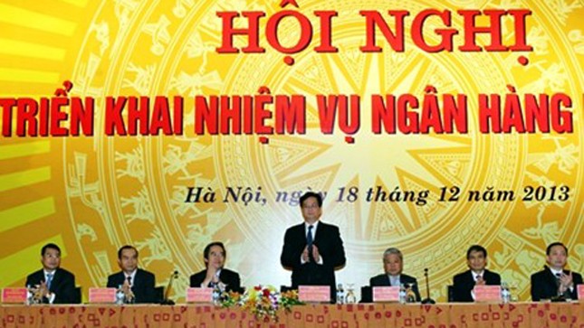 Thủ tướng Chính phủ Nguyễn Tấn Dũng trong Hội nghị triển khai  nhiệm vụ ngành ngân hàng 2014.