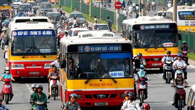 Hà Nội tăng giá vé xe buýt trong quý 2/2014