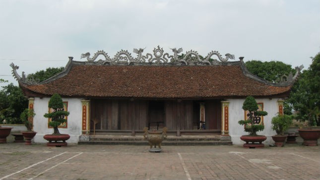 Đền thờ Mạc Đĩnh Chi ở quê hương Nam Sách, Hải Dương.
