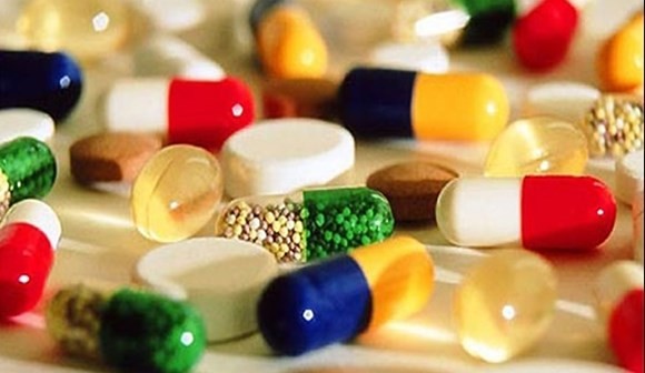 Ngừng tiếp nhận thuốc của 7 công ty dược