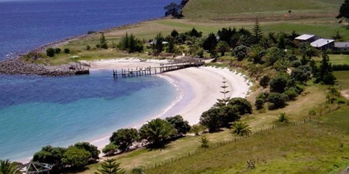  Một góc đảo Slipper ở New Zealand nay là sở hữu của một triệu phú Trung Quốc.