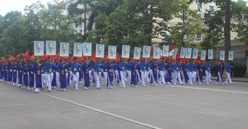 Hà Nội rực cờ, hoa mừng đoàn diễu binh, diễu hành 70 năm ngày Quốc khánh