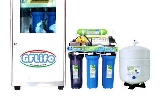 Nhà khoa học chật vật tìm thị trường cho máy lọc nước thương hiệu Việt