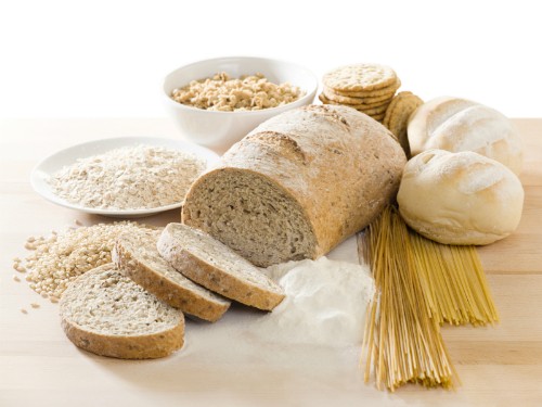 Những thực phẩm quen thuộc như bánh mì giờ đây bị ghi làm tăng nguy cơ ung thư phổi. Ảnh: healthstyle.net.au.