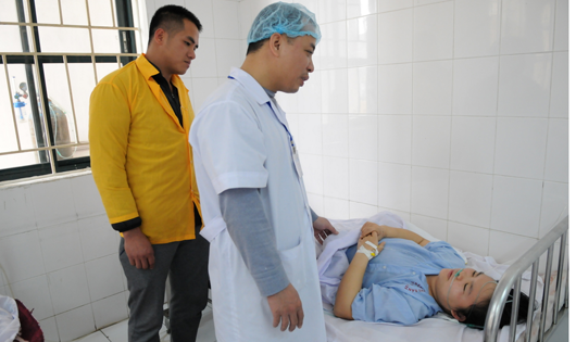 Bệnh nhân Lương đang được điều trị tại bệnh viện (ảnh SKĐS)