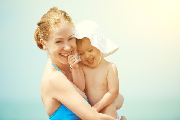 Những loại kem chống nắng cho bé tồi tệ nhất, các bà mẹ nên tránh