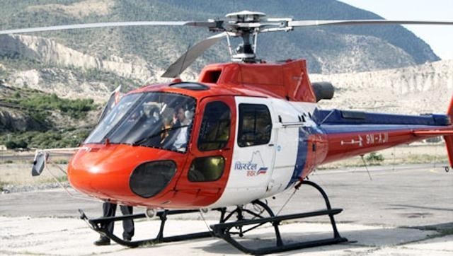 Một chiếc trực thăng của công ty tư nhân Fishtail Air, Nepal. Ảnh: Hindustan Times