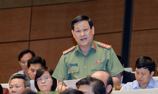 ĐB Nguyễn Hữu Cầu – Giám đốc Công an  tỉnh Nghệ An 