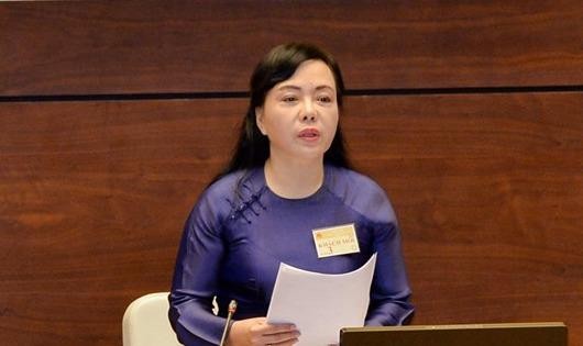 Bộ trưởng Nguyễn Thị Kim Tiến: Mỗi người dân yếu ớt là một dân tộc yếu ớt