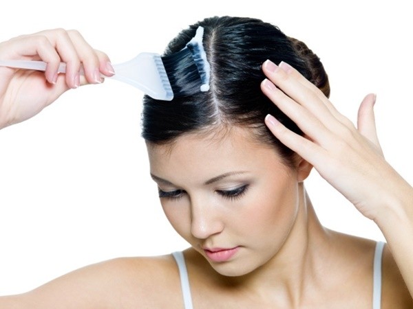 Nhuộm tóc có nguy cơ gây ung thư, khớp, bệnh hệ thống