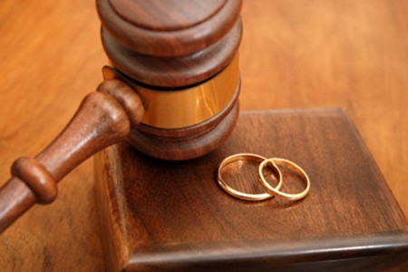8 tranh chấp trong hôn nhân phải ra tòa giải quyết