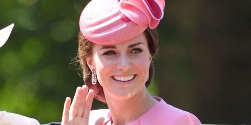 Giải mã nguồn gốc sợi dây chuyền Pippa tặng Công nương Kate Middleton