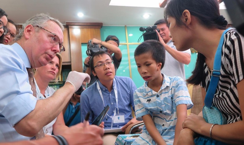 BV Hồng Ngọc kết hợp tổ chức “Facing the world” phẫu thuật dị tật miễn phí cho trẻ em nghèo