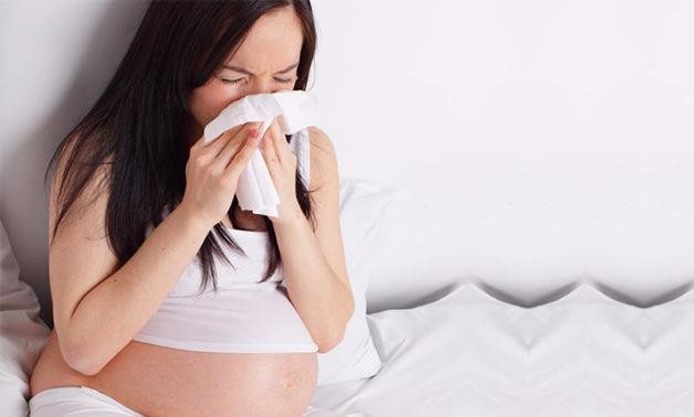 Mẹ bầu cần có biện pháp an toàn phòng và trị bệnh cúm để không ảnh hưởng đến thai nhi.
