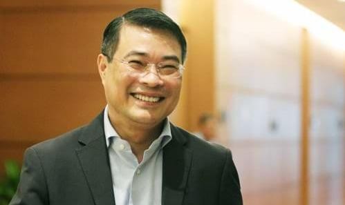 Thống đốc Lê Minh Hưng lên tiếng vụ đổi tiền 100 USD, bị phạt 90 triệu đồng