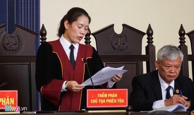 Chủ tọa phiên tọa, thẩm phán Nguyễn Thị Thùy Hương,