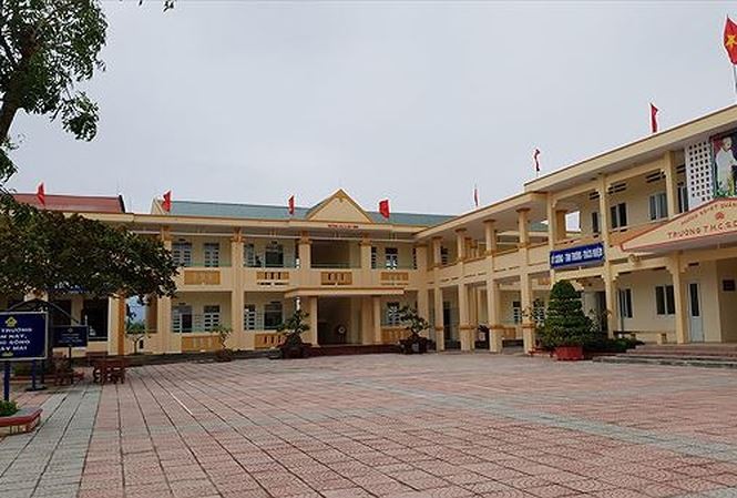 Trường THCS Duy Ninh, huyện Quảng Ninh (Quảng Bình) - nơi xảy ra sự việc.