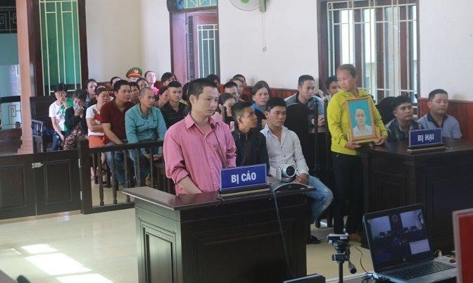 Viện kiểm sát  tỉnh Bình Định kháng nghị 2 bản án