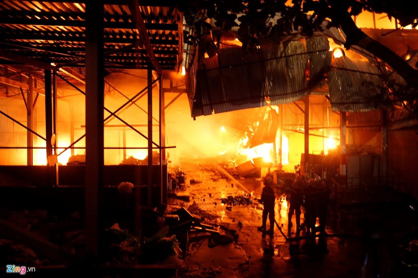  Sau vụ cháy Công ty Rạng Đông: Nhiều tranh cãi về nồng độ thủy ngân