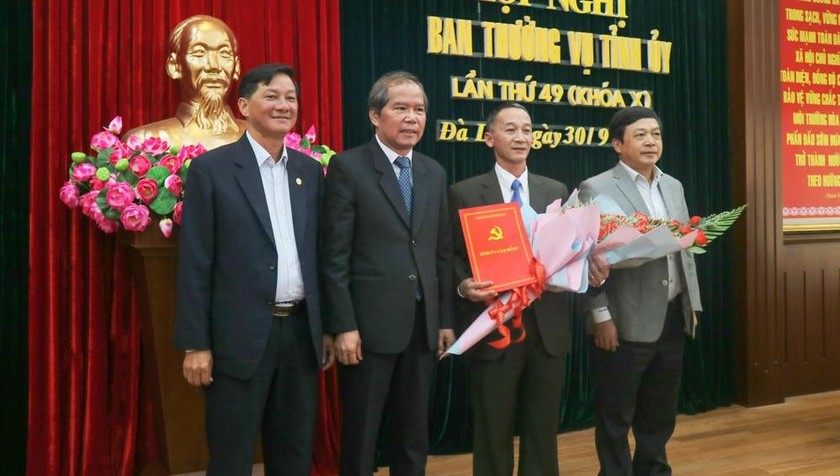 Thường trực Tỉnh ủy Lâm Đồng chúc mừng tân Phó Bí thư Tỉnh ủy Trần Văn Hiệp