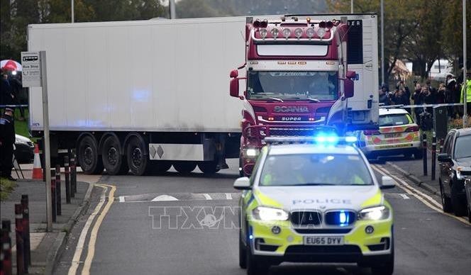 Cảnh sát Anh bắt giữ thêm các nghi can vụ 39 người chết trong xe tải 