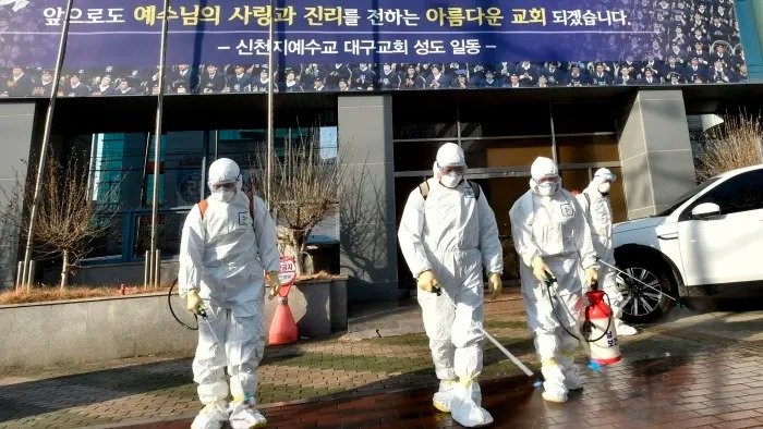 Số ca nhiễm Covid tăng chóng mặt ở Hàn Quốc