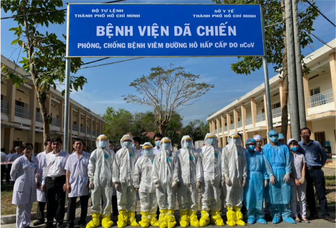 Các y bác sỹ chống dịch tại Tp Hồ Chí Minh.